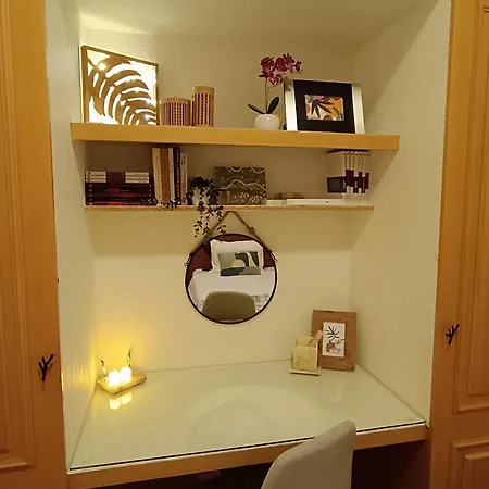 Apartment In Centre Of Near Gulbenkien Garden